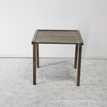 Table basse classique classique en bois massif